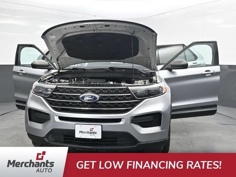 Used 2022 Ford Explorer XLT AWD/4WD image 44