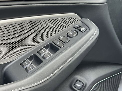 Used 2024 Acura MDX SH-AWD w/ Technology Package image 12