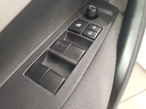 Used 2023 Toyota Corolla LE image 17