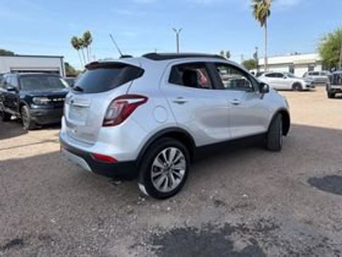 Used 2019 Buick Encore Preferred FWD image 4