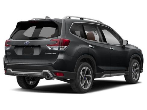 Used 2023 Subaru Forester Touring AWD/4WD image 2