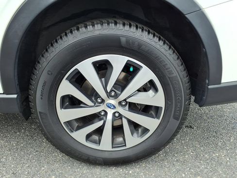 Used 2021 Subaru Outback Premium AWD/4WD image 16