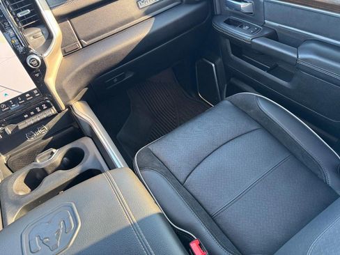 Used 2024 RAM 3500 Laramie image 15