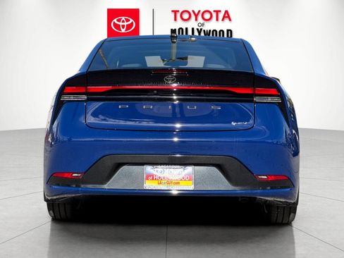New 2026 Toyota Prius XLE image 5