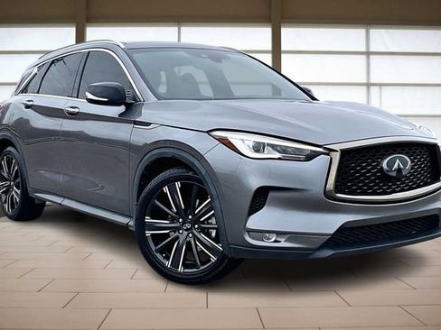 Used 2021 INFINITI QX50 Luxe w/ Appearance Package image 12