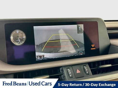 Used 2020 Lexus ES 350 w/ Premium Package FWD image 18