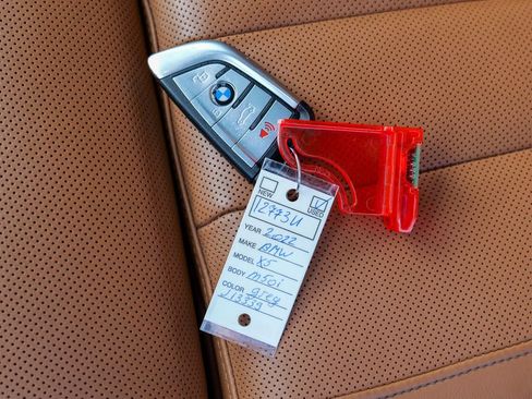 Used 2022 BMW X5 M50i w/ Executive Package image 68