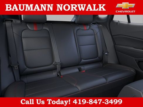 New 2026 Chevrolet Trax RS w/ Driver Confidence Package FWD image 17