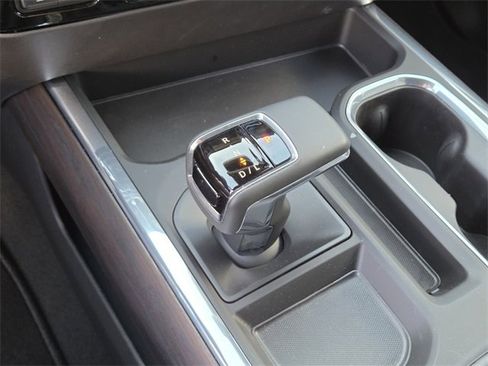 Used 2024 GMC Sierra 1500 SLT w/ SLT Premium Plus Package image 22