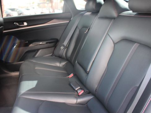 Certified 2023 Kia K5 GT image 32