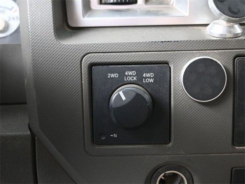 Used 2009 Dodge Ram 2500 Truck SLT w/ Popular Equipment Group image 18