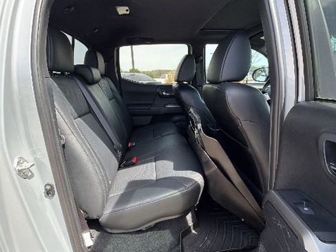 Certified 2020 Toyota Tacoma Limited image 39