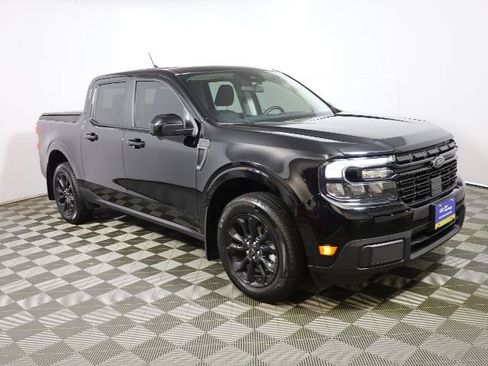 Certified 2024 Ford Maverick Lariat w/ Black Appearance Package AWD/4WD image 4