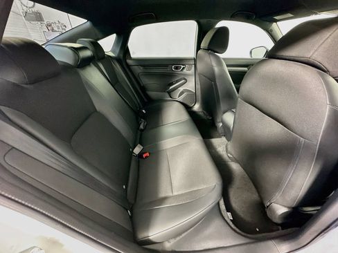 Used 2023 Honda Civic Sport image 25