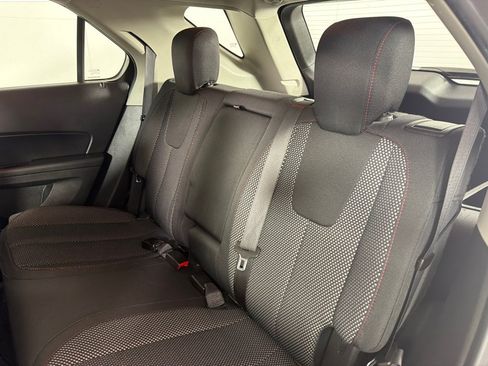 Used 2017 Chevrolet Equinox LS AWD/4WD image 18