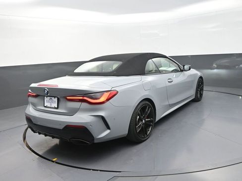 Used 2022 BMW 440i xDrive Convertible w/ Premium Package image 11