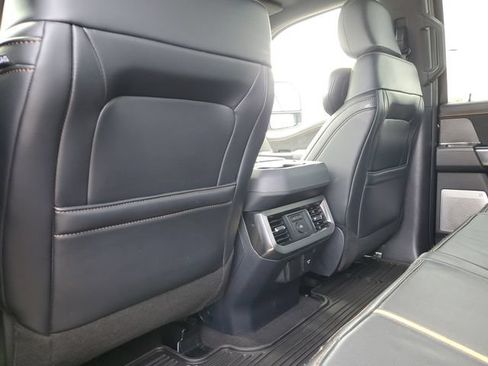 Used 2024 Ford F250 Platinum AWD/4WD image 29