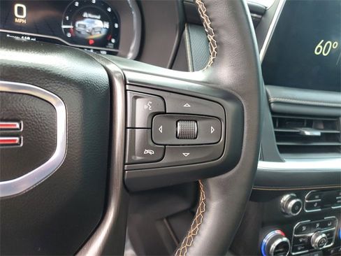 Used 2024 GMC Yukon AT4 w/ Technology Package image 27