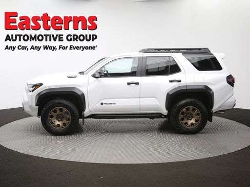 Used 2025 Toyota 4Runner Trailhunter AWD/4WD image 63