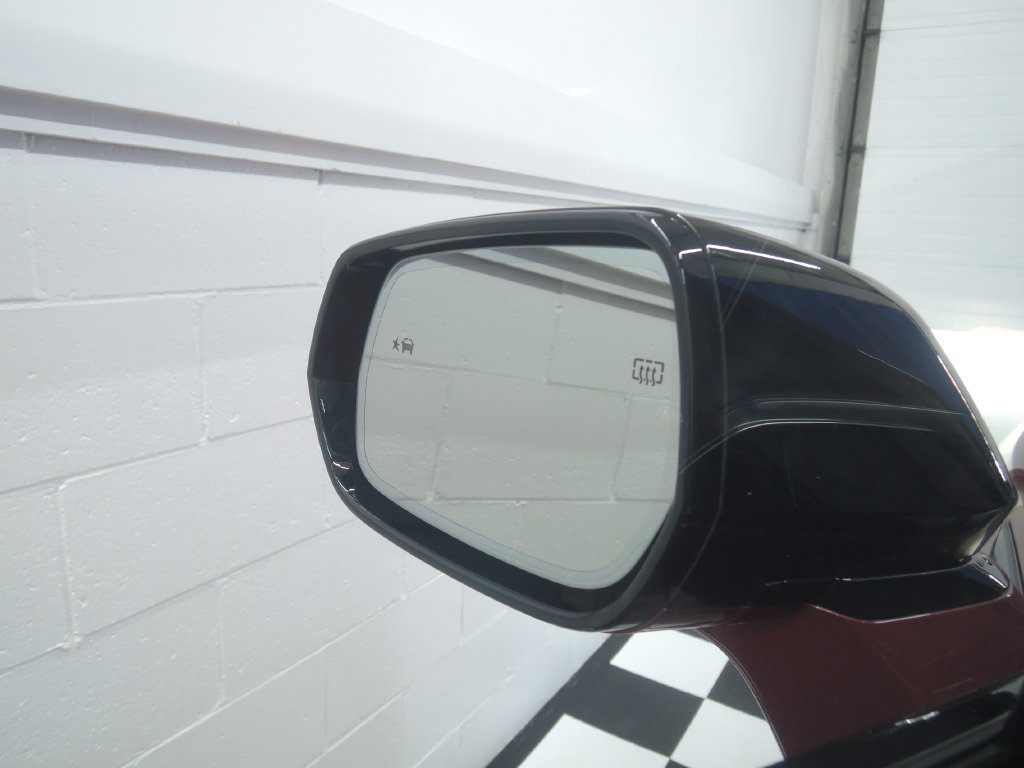 Used 2026 Cadillac Vistiq Platinum AWD/4WD image 29