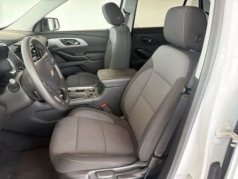 Certified 2021 Chevrolet Traverse LS AWD/4WD image 21