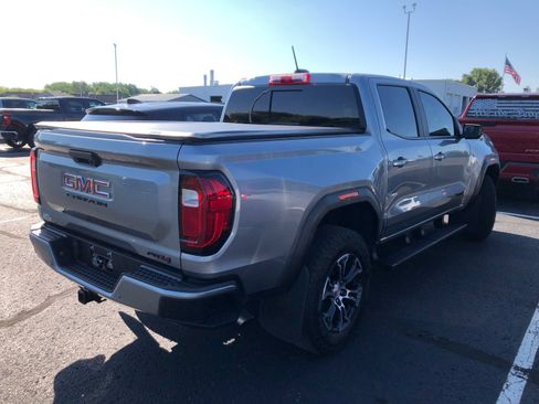 Used 2025 GMC Canyon AT4 AWD/4WD image 4