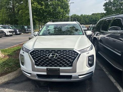 Used 2021 Hyundai Palisade Calligraphy w/ Winter Package AWD/4WD image 3