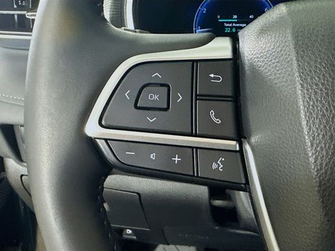 Used 2024 Toyota Highlander Platinum AWD/4WD image 18