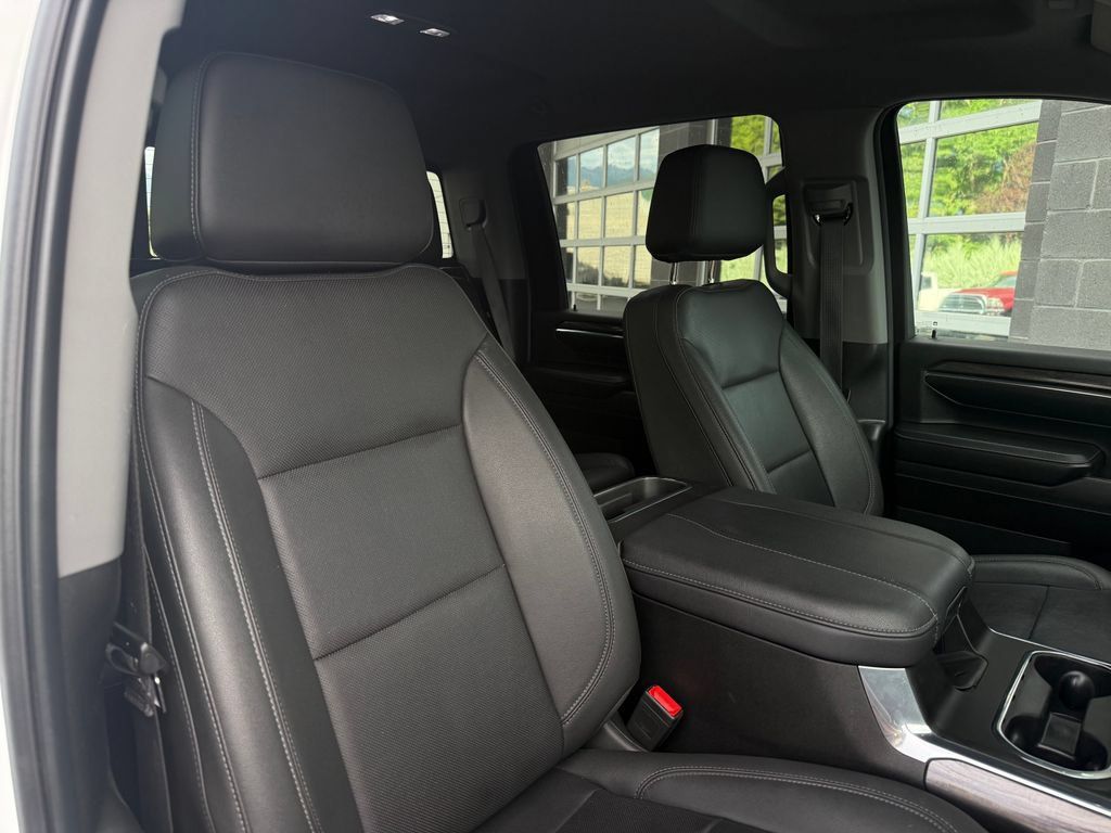 Used 2024 Chevrolet Silverado 3500 LTZ w/ LTZ Plus Package AWD/4WD image 46