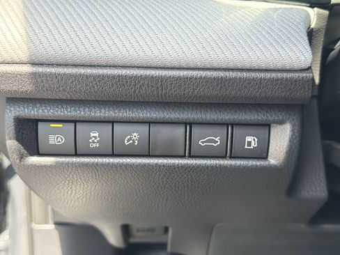 Used 2026 Toyota Camry SE w/ Convenience Package FWD image 37