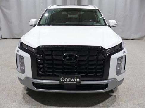 Used 2024 Hyundai Palisade Limited AWD/4WD image 6