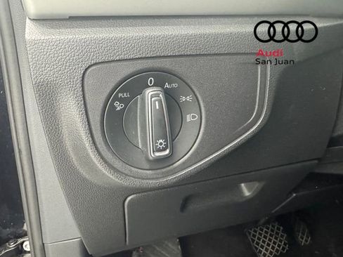 Used 2021 Volkswagen Atlas Cross Sport SE FWD image 27