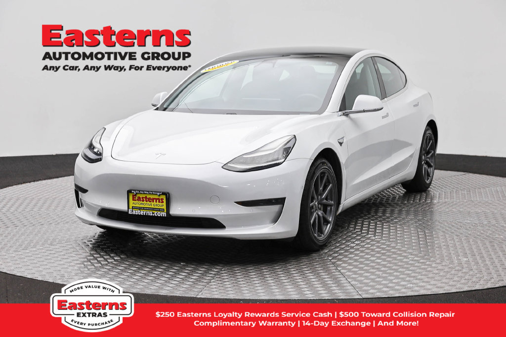 Used 2020 Tesla Model 3 Standard Range RWD image 1