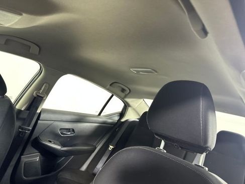 Used 2024 Nissan Sentra S image 12