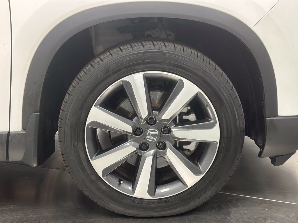 Used 2025 Honda Pilot Touring image 27