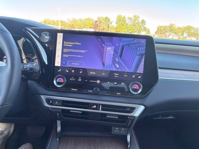 Used 2025 Lexus RX 350 w/ Convenience Package AWD/4WD image 31