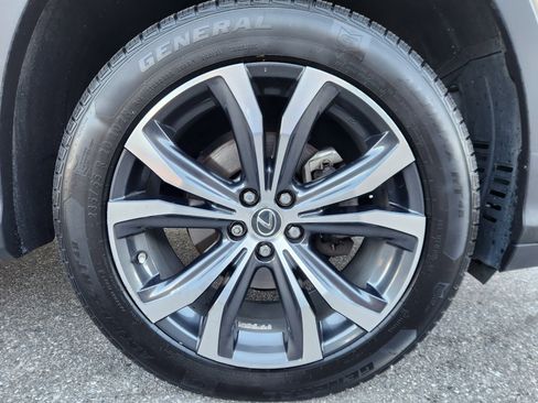 Used 2018 Lexus RX 350L Luxury image 22