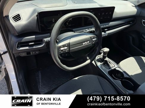 New 2026 Kia K4 FWD image 9