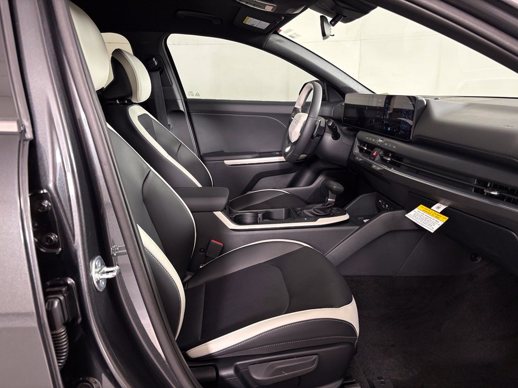 New 2026 Kia K4 EX FWD image 43