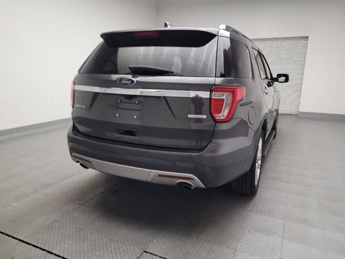 Used 2016 Ford Explorer Limited w/ Equipment Group 301A image 7