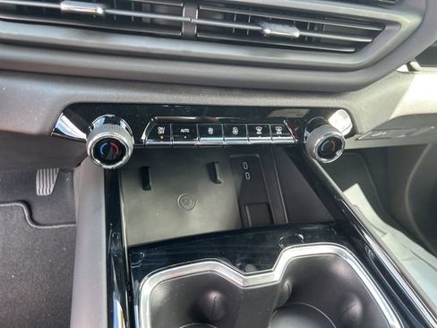 New 2026 Chevrolet Silverado EV LT image 25