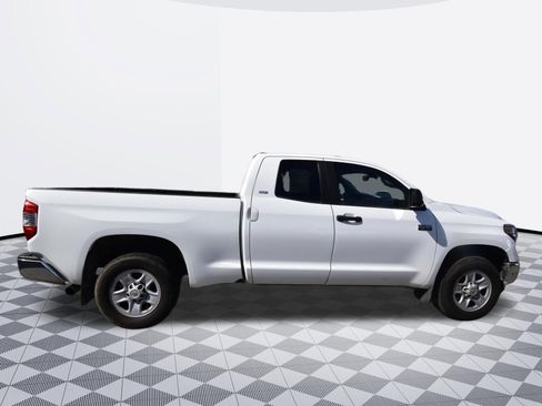 Used 2021 Toyota Tundra SR5 w/ SR5 Upgrade Package RWD image 5
