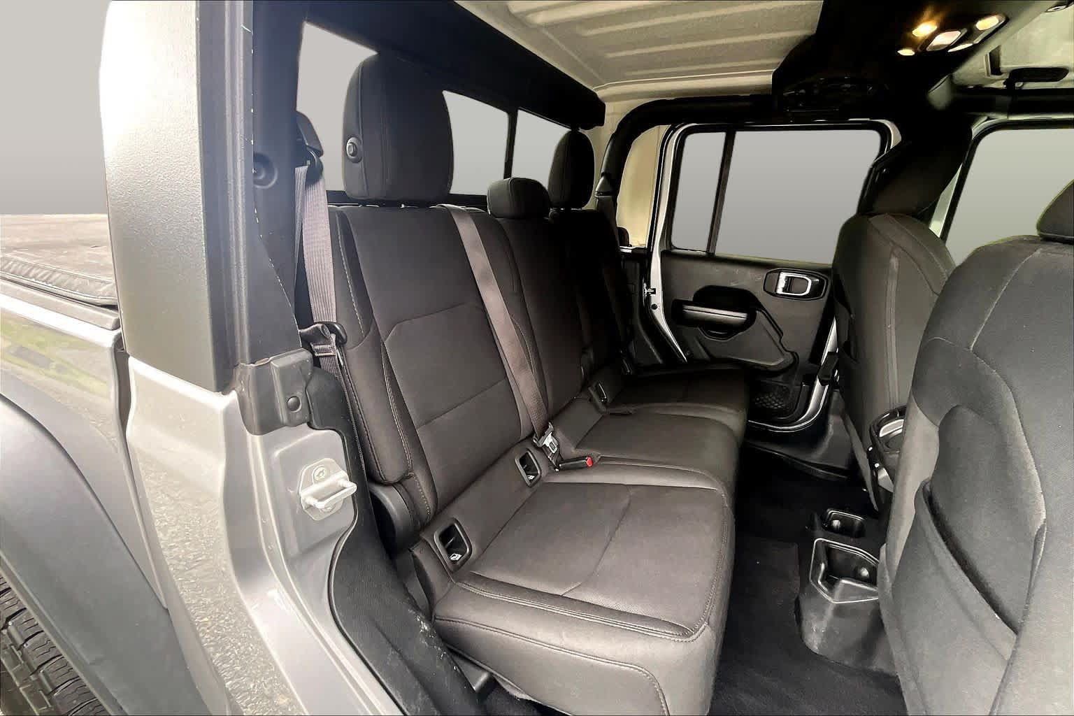 Used 2020 Jeep Gladiator Sport w/ Quick Order Package 24S AWD/4WD image 21