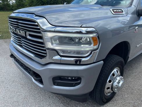 Used 2024 RAM 3500 Laramie w/ Towing Technology Group AWD/4WD image 11