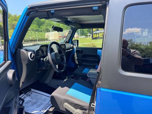 Used 2010 Jeep Wrangler Sport AWD/4WD image 8