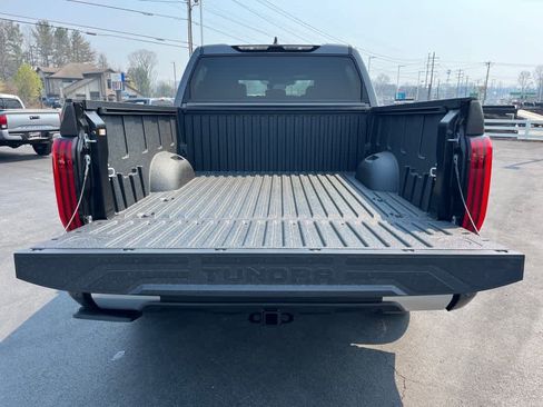 New 2025 Toyota Tundra Limited image 28