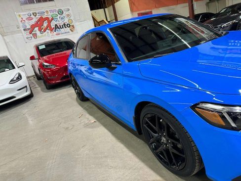 Used 2022 Honda Civic Sport image 11