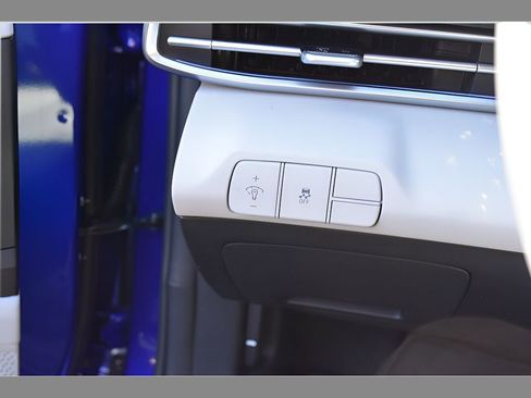 New 2026 Hyundai Elantra Limited FWD image 21