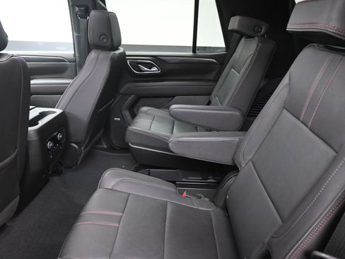 Certified 2024 Chevrolet Tahoe RST w/ Luxury Package image 18