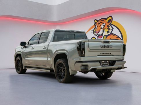 Used 2024 GMC Sierra 1500 Denali Ultimate AWD/4WD image 7